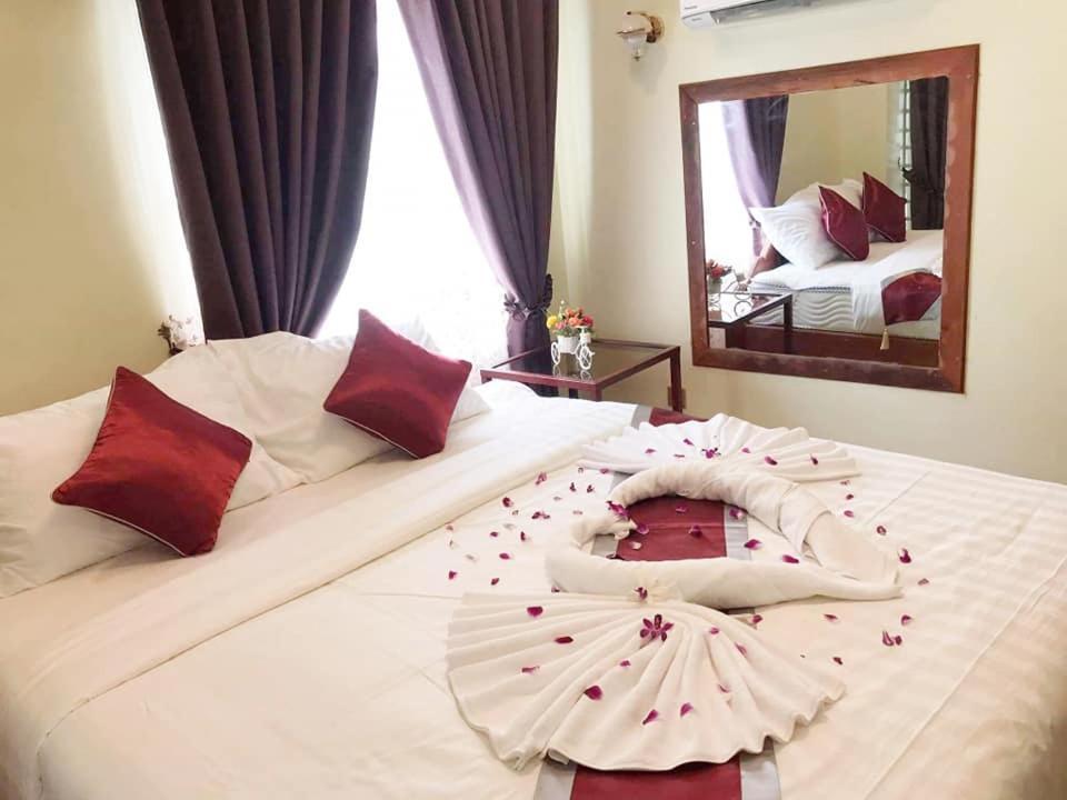 อารีนา บูติก กัมปอต Hotel กำปอต ภายนอก รูปภาพ