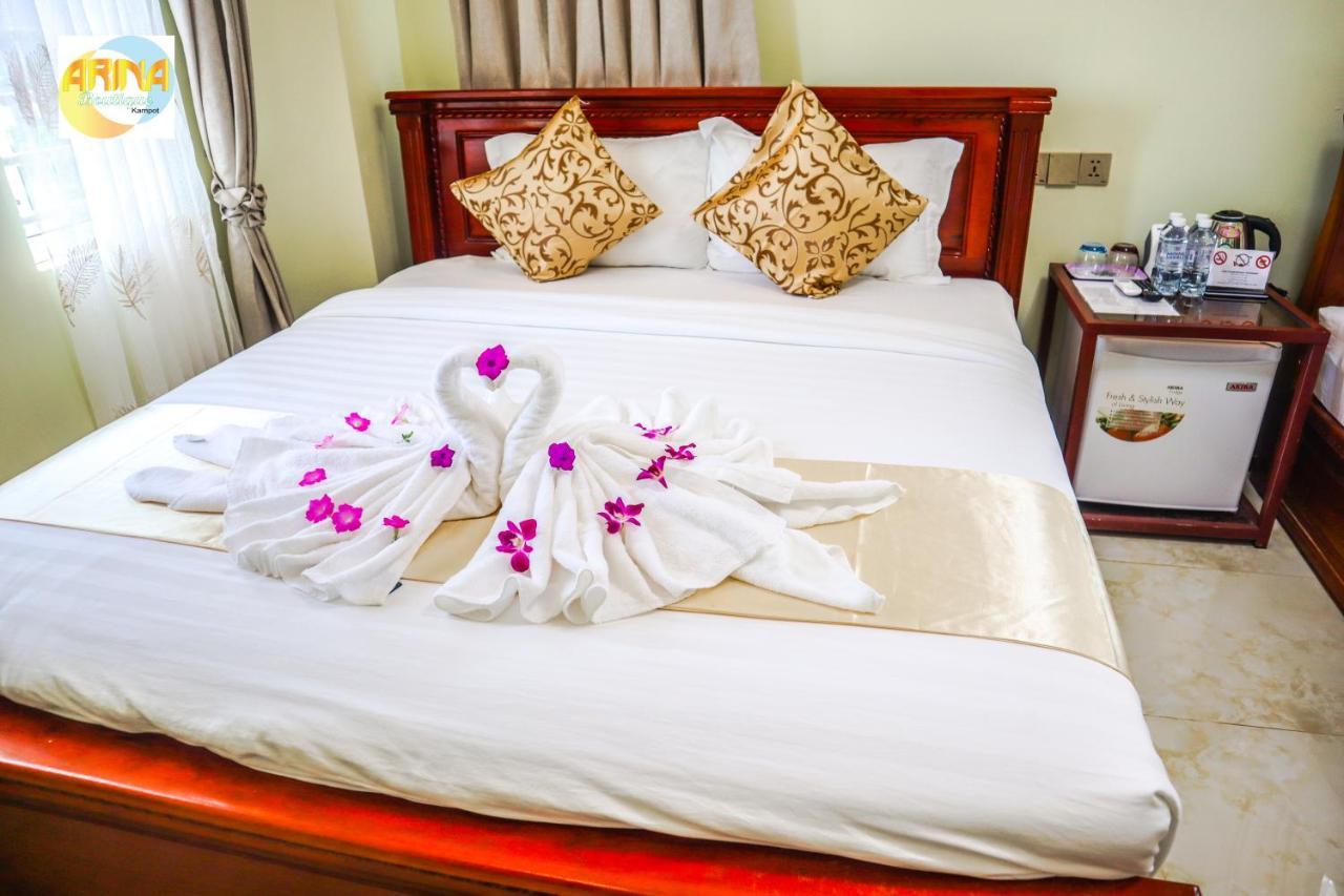อารีนา บูติก กัมปอต Hotel กำปอต ภายนอก รูปภาพ